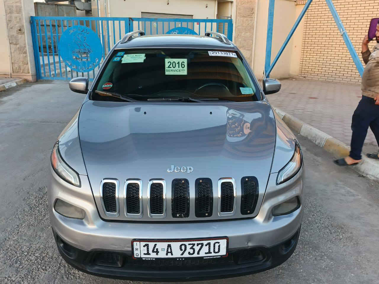 سلام عليكم جيب شيروكي بزون مديل 2016 سياره مكفوله من ضربه ول تبديل وصبغ رقم بصره سيار جديده مكينه 6 سلندر كير حداديه تخم تاير تبريد 🥶كله جديد سنويه لل2028 مكان ناصريه السعر 112 للسفسار عله هاذه رقم ***********
