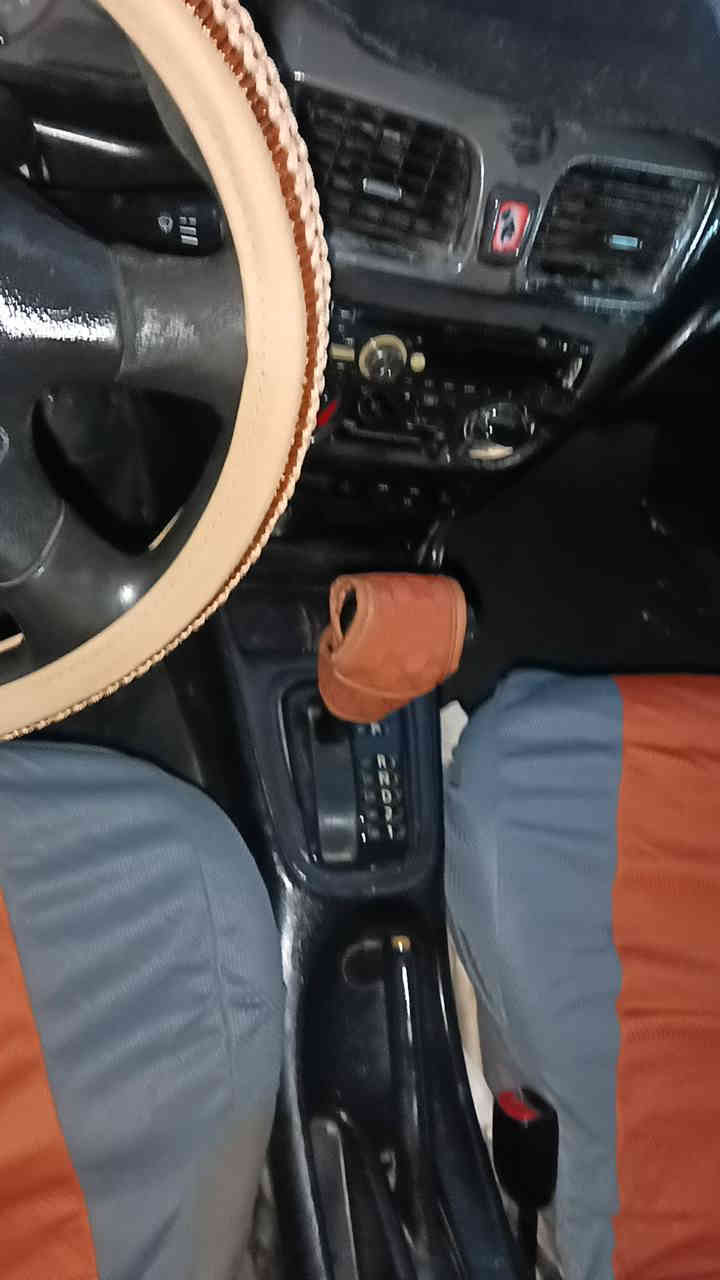 السلام عليكم سني للبيع 2005 سياره حلوه اوتوماتيك سنويته 27 تبريده شغال السعر 55 عنوانها بغداد اليوسفيه ناحيه الرشيد اتصال على  ***********/***********
