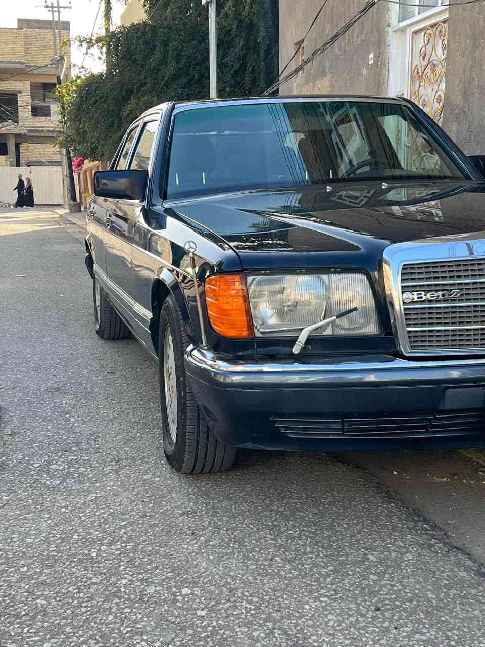 مكلف بالنشر….
سيارة مارسيدس جامبو 89 se سيارة بلادية على وضع الشركة كفالة رقم بغداد تحويل ثاني يوم 
كهربائيات كاملة 
تبريد قطعتين بيانوا كامل مكمل 
مكينة و كير بلاديات شرط الفحص 
دبل هورن و دبل فيتبم و دبل مروحة 
فتحة سلايد طكتين 
تخم تاير ياباني جديد 
صدر السيارة كامل جديد مشتغلي
بردة كهرباء 
عده السيارة البلادية مال شركة كامل 
كراسي امامية كهرباء 
تدفئة كشنات 
غرفة نظيفة و داخلها كلش حلو 
السيارة ماشية 95 الف حقيقي 
سيارة جاهز و بلادية تراي للبصرة بشرط 
السعر 95 ورقة و بيها مجال 
السيارة بغداد بحي الجامعة لليحب يشوفها
رقم صاحب السيارة 

‭+964 787 380 2111‬

‭+964 774 860 8060‬
