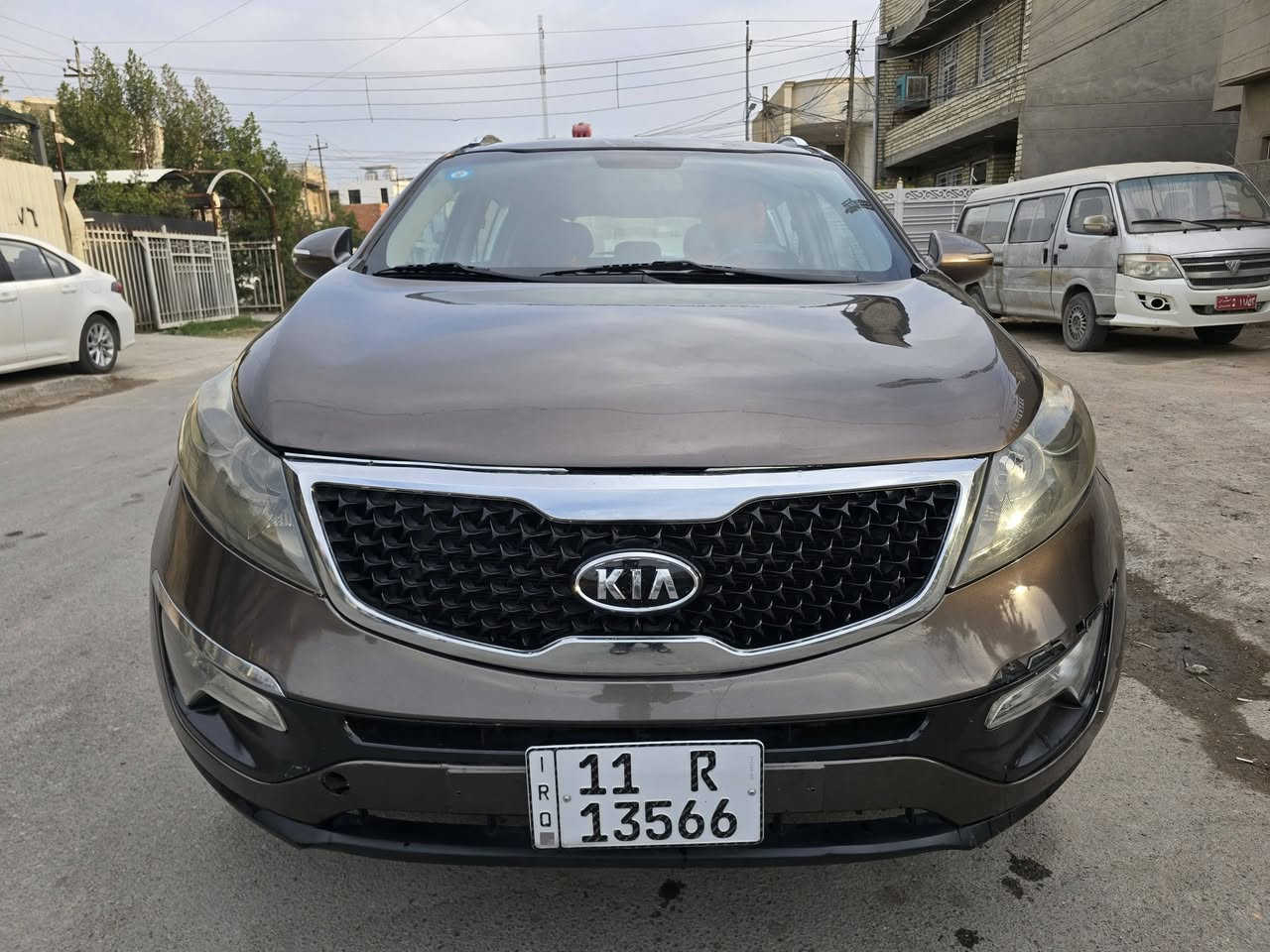 كيا سبورتج ٢٠١١ رقم بغداد دولي رقم سنويه هزه جديد محرك ٢٠٠٠ دووش شاشه كامرا حساسات فوول تحكمات اشاير بلمري نظام تقليل صرف وقود بيه مكانات صبغ بدون شواصي بدون لغود بدون دواخل محرك كير صدر تبريد جاهز السعر   103  الاتصال ***********
