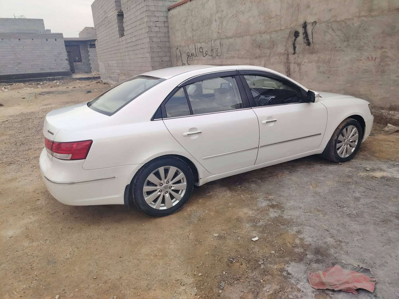 سلام عليكم سوناته موديل 2010باب السايق سبغ للاستفسار ***********
