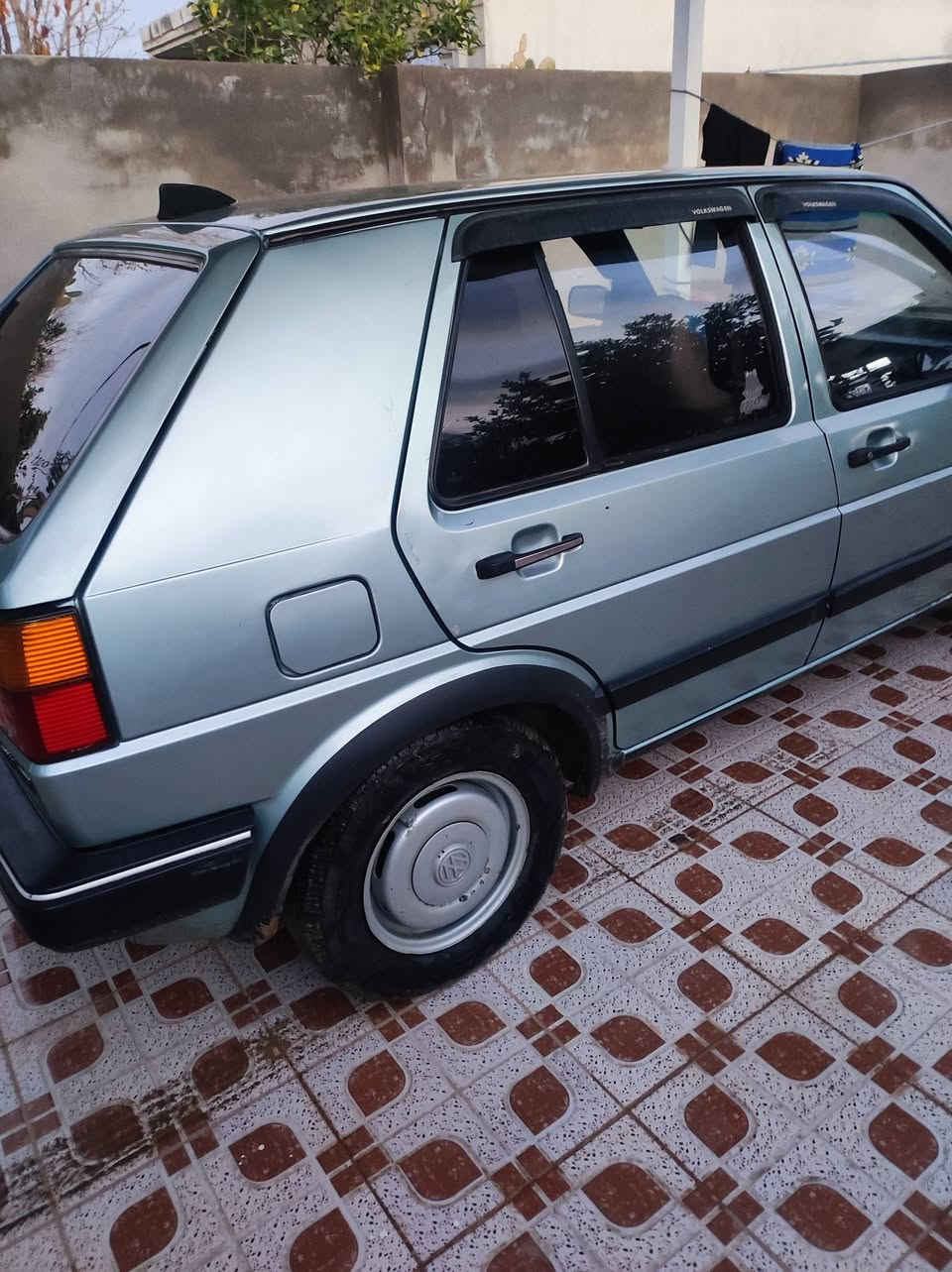 گولف موديل 91 مصبوغة جماليه بدون معجون السعر 33 شرط التحويل عنوان برطله ***********
