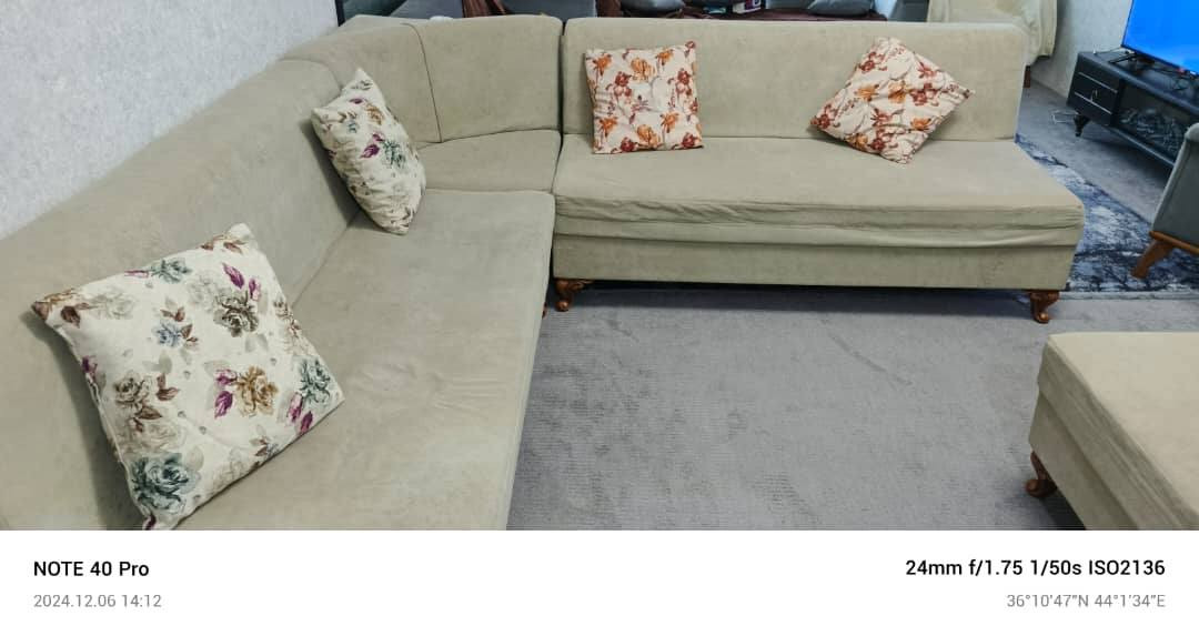 مساء الخير ..
أغراض للبيع المكان اربيل اسكان تاورز ..
للتواصل ***********
