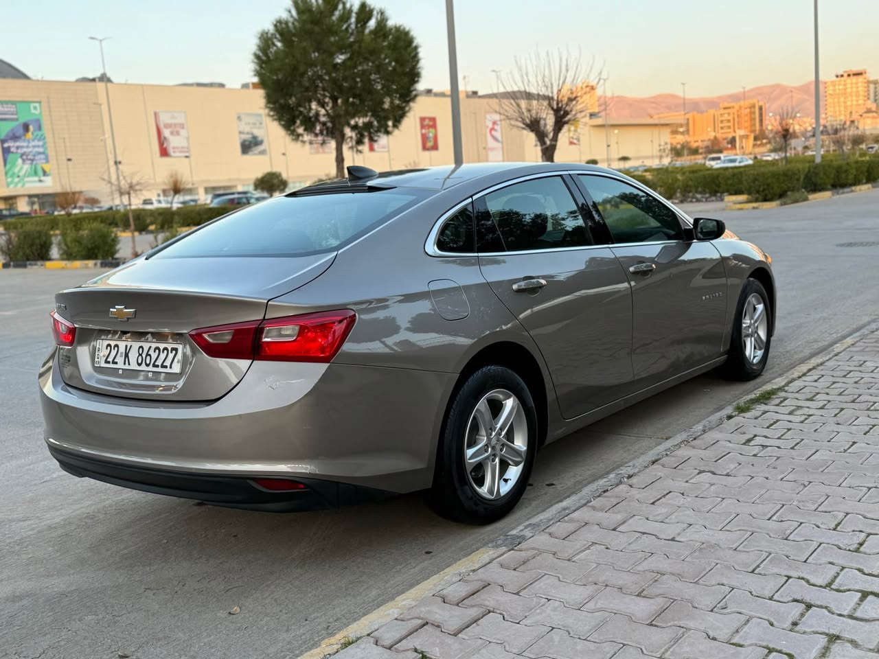 بسم لله الرحمن الرحيم
واتساب 📞📞***********
شوفرليت ماليبو(٢٠٢٣) مواصفاتي LS
گيرو مه كينه ي به شه رت نه كراوه ته وه ٧٠هه زار 
روشتوه- سه ياره كه ١چه مه له خي بوياخه بي ناوگرتن
پيش و پشتي كه پسه نمونه يه له جواني و پاكي
مواصفات -به صمه-درگا بصمه-شه غال-اوتو هولد
شاشه گه وره و كاميرا-تراكشن-زور مواصفاتي تر--
ره قه م و هه زه ي تازه ييه به شه رتي تحول و غرامه
-------------------------------------------
شوفرليت ماليبو (٢٠٢٣) مواصفات LS
واتساب + ڤايبر (***********)📞📞📞
محرك گير بشرط مامفتوح بشرت فيتر ماشية ٧٠ الف
سيارة بيها ١جملخ سكن بدون دواخل بجمً كپس 
مواصفات -بصمه- ابواب بصمه-تشغل عن بعد
اوتوهولد-شاشة و حساس-تحكم ستيرن كامل
رقم و سنوية جديد بشرت تحويل نفس يوم السليمانية, العراق
