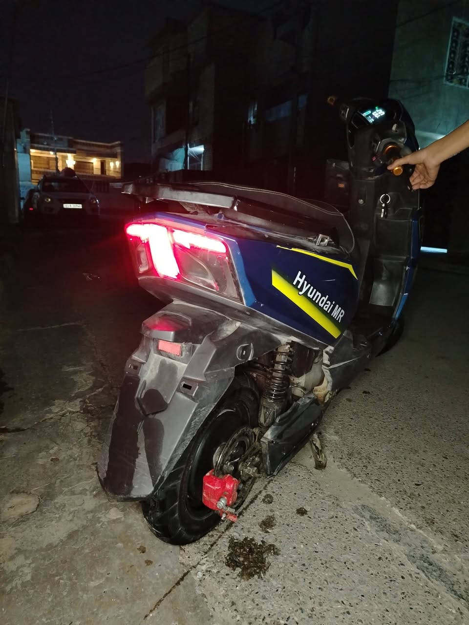 سلام عليكم دراجه شحن سكنس سته باتري اكبارالملف 1500Wالسرعه الفعليه 60حقيقي السعر 600وبيه مجال للطيبين العنوان بغداد


**إذا كنت صاحب هذا الإعلان وتريد حذفه لأي سبب، رجاءا أرسل رسالة إلى الدعم الفني**