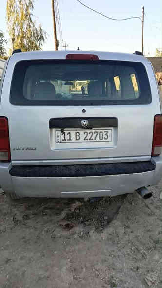 السلام عليكم دوج نترو ٢٠٠٧ وراد بدون حادث بيه حادث هنا بالعراق جوه المريا مال باب السايق تقريب شبرين مصبوغ حزام بدون قمارة رقم بغداد باسمي  السياره كير مكينه مكفول تبريد شغال كهربائيات كلهه شغال الباقي شوف العين السعر ٨٠ وبيه مجال بعد المعايينه المكان بغداد قريب على الجسر الدوار مال التاجي  *********** 
***********
