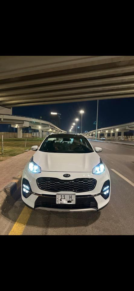 السلام عليكم 
سبورتج 2021 جيتي لاين مكفوله ماشيه 31 الف جدآ جديده رقم بغداد  باسمي‎‏‎المواصفات فول  1/1 اعلئ فئه ‎بانوراما  ‎سايد بريك بصمه ‎تشغيل عن بعد ‎كراسي كهرباء‎ شاحن واير ليس ‎جنطه كهرباء مواصفات GT اعلى شي
السعر 230 وبيها مجال حك الجيه  
للاستفسار ***********
