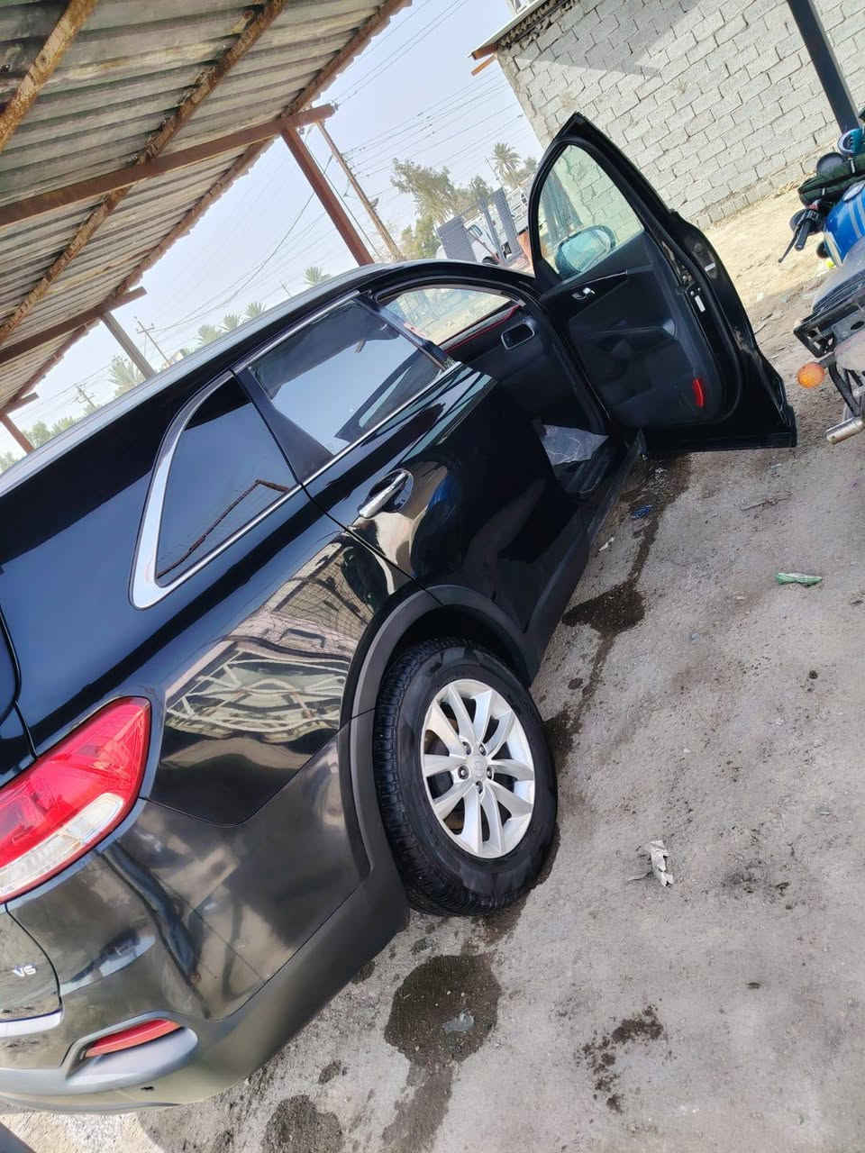 السلام عليكم للبيع كيا سورنتو موديل 2018 وارد امريكي مكينه 6 حادثها بنيد رقم بابل انگليزي سياره جاهزه ما ناقصها برغي تخم تاير حداديه جديده مابيها اي نقص تبريد مواصفاتها معروفه السعر 168 وبيها مجال للاستفسار الاتصال على الرقم *********** و *********** مكاني حله
