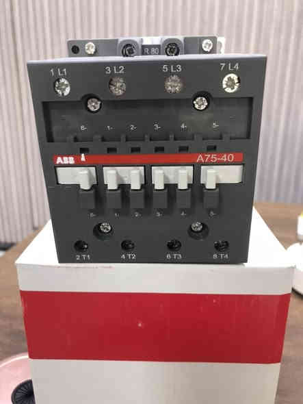 السلام عليكم  توفر لدينا قواطع وكنتكترات 
جملة-مفرد

تجاري-اصلي باله

قاطع شنايدر 630 ثلاثي 

قاطع شنايدر 400 ثلاثي 

قاطع شنايدر 250 ثلاثي 

قاطع شنايدر 160 ثلاثي 

قاطع شنايدر 100 ثلاثي 

قاطع شنايدر 630 رباعي 

قاطع شنايدر 400 رباعي 

قاطع شنايدر 250 رباعي 

قاطع شنايدر 160رباعي

قاطع شنايدر 100 رباعي 

لدينا القواطع الشحن  موتو رايس 🚀

الاسعار المفرد بسعر الجمله 🔥

كوندكتر  شنايدر رمز 630 

كوندكتر شنايدر رمز 500

كونتكتر شنايدر رمز 400

كونتكتر شنايدر رمز 330

كونتكتر شنايدر رمز 225 

كونتكتر شنايدر رمز 180

كونتكتر شنايدر رمز 150 

كونتكتر شنايدر رمز 95

كونتكتر شنايدر رمز 65

كونتكتر شنايدر رمز 50

 كونتكتر شنايدر اناره 

 جوزات مفرد من 2الى 63 أنبير 

ثنائي من 2الى 63 

ثلاثي 40-100-125أنبير 

للاستفسار واتساب :-  ***********
أو مراسلة الصفحة 
نماذج القطع 
يتوفر لدينا تجهيز جميع انواع البوردات
