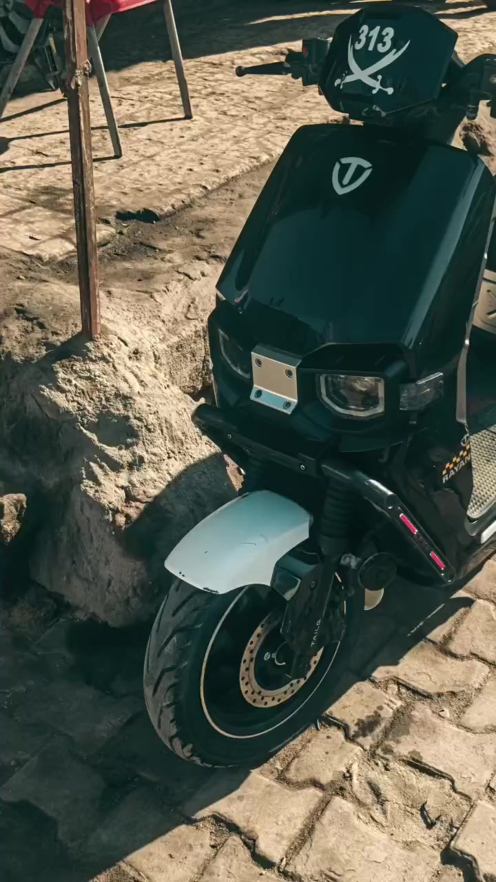 درجة وحش الكون اللبيع دراجه نضيفه كلش سعر مليون 50 بيه مجال الشراي العنوان البصرة حي الاصدقاء رقم الهاتف ***********واساب
