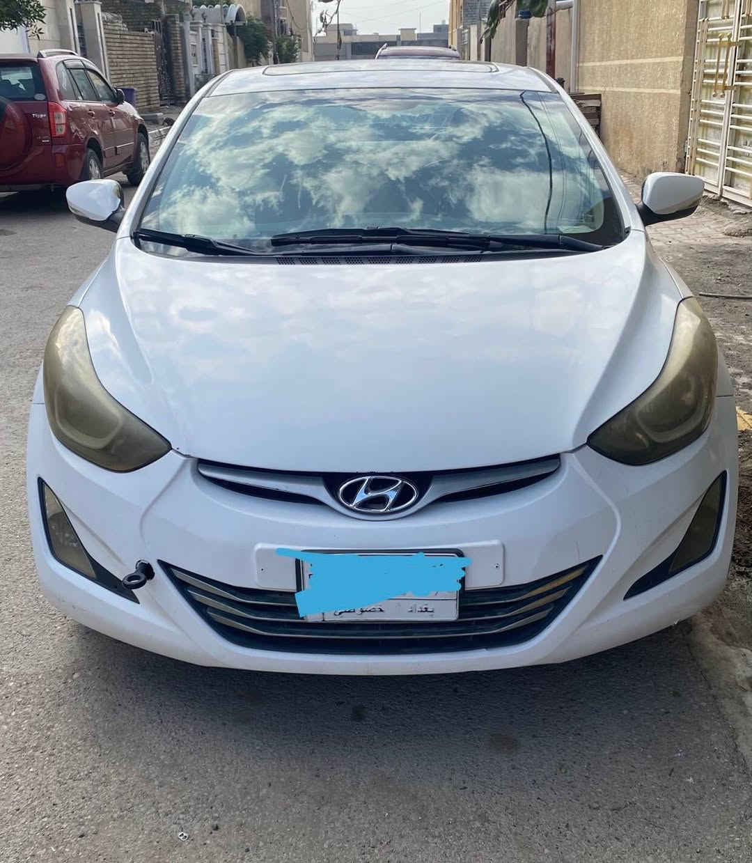 سلام عليكم . النترا موديل 2015 خليجي محرك 1800 دوش فول مواصفات عدا البصمة  شغاله تخم تاير 5 ويل كب وي اسبير  ابيع حزام السعر 105 وبيها مجال ***********
