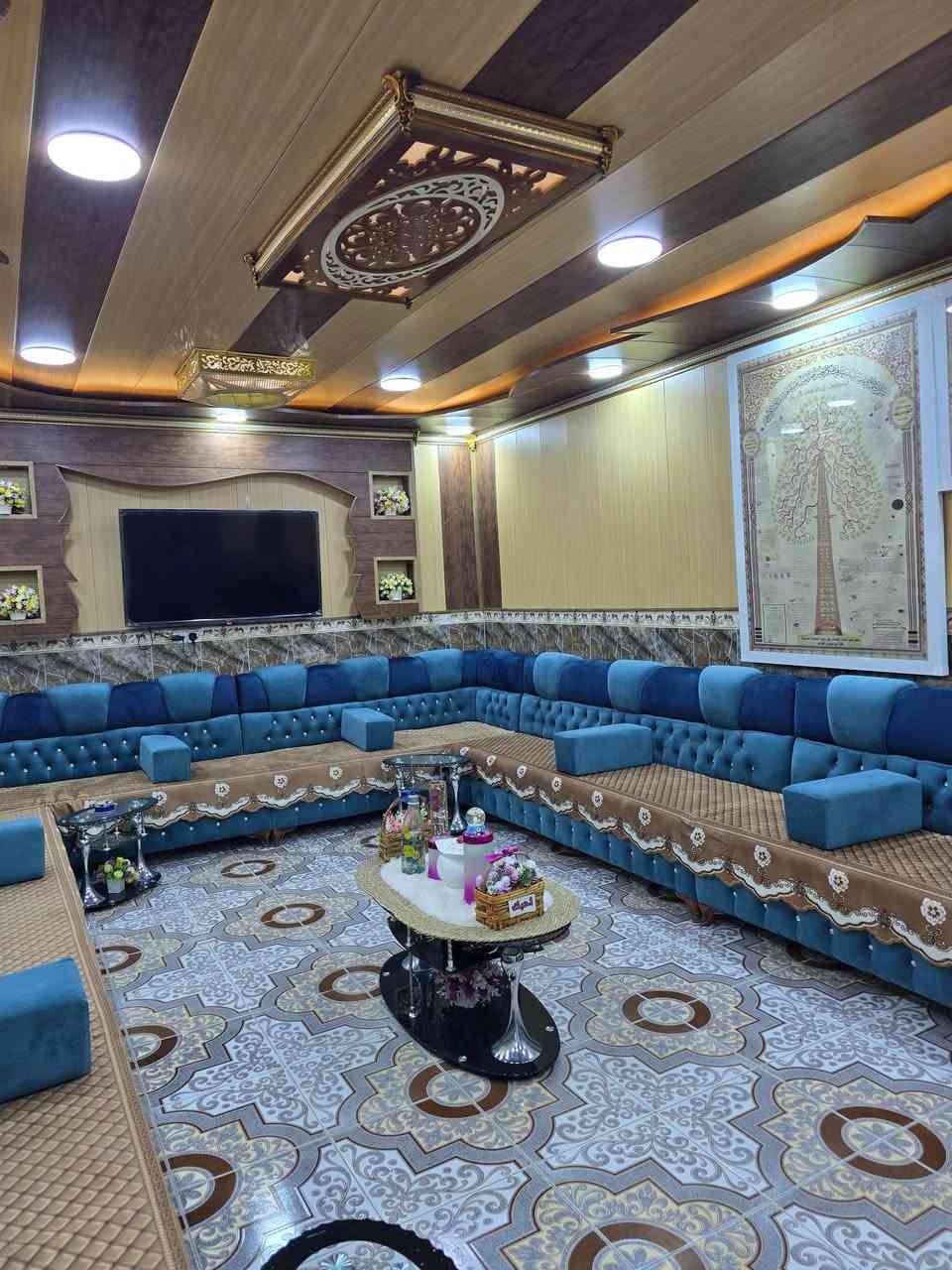 دار سكني طابو صرف الحي العسكري قرب عروس مندلي طابقين بناء مرتب مساحة ٢٤٠م الواجهة ١٢م للبيع للاستفسار ***********
***********
