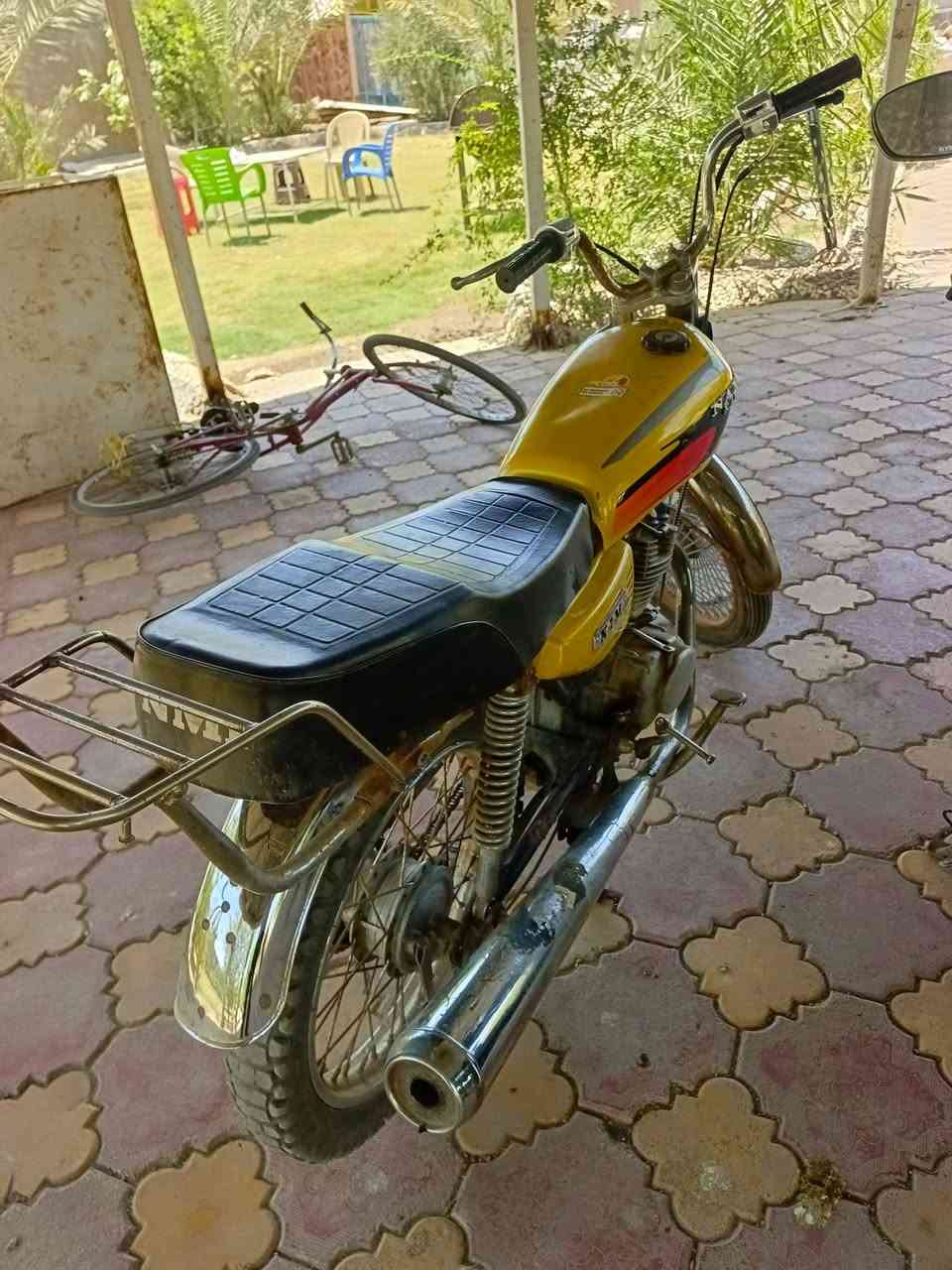 اربع كير كلك  السعر 200 وبيه مجال


**إذا كنت صاحب هذا الإعلان وتريد حذفه لأي سبب، رجاءا أرسل رسالة إلى الدعم الفني**