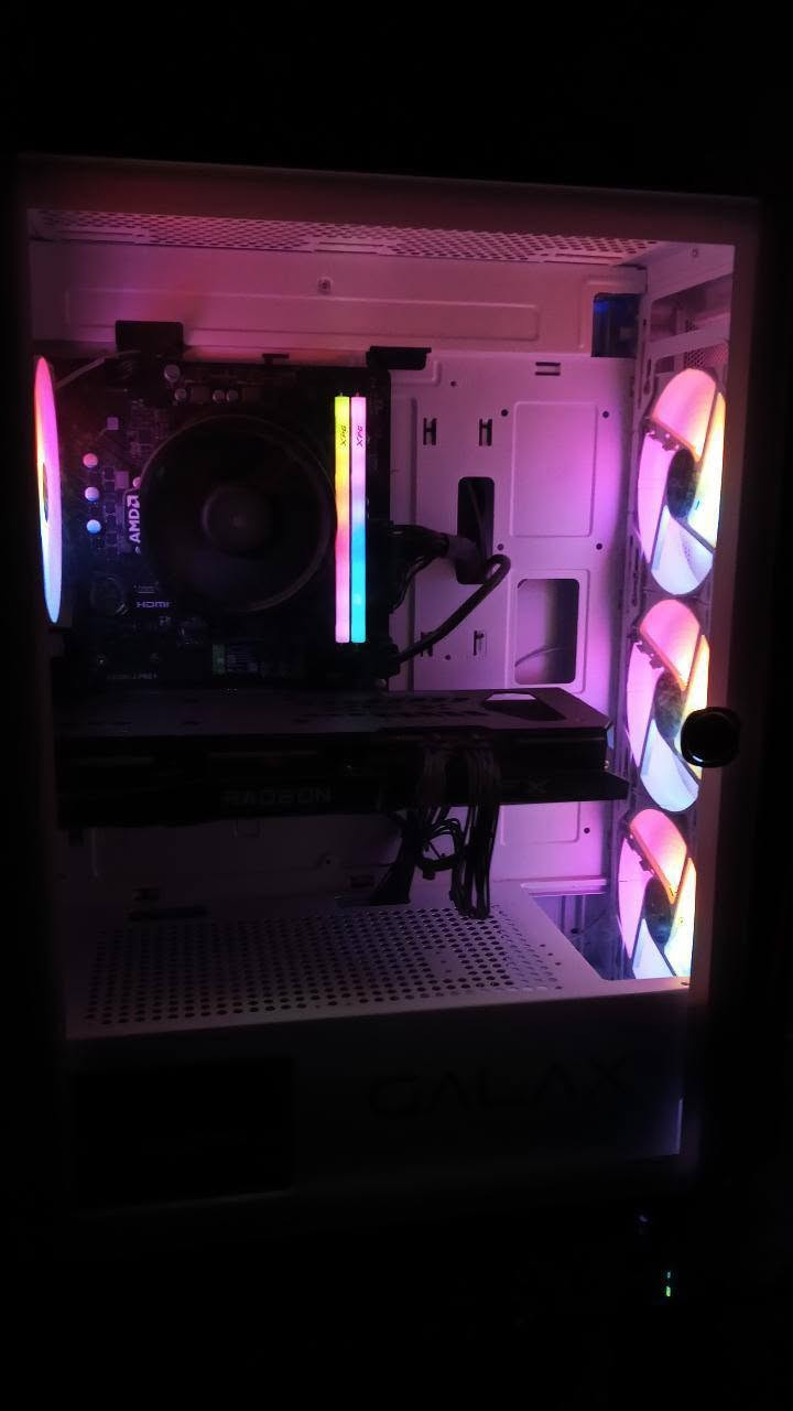 للبيع pc وشاشه  نضيفه مستعمله فقط شهرين 
مواصفاتهه
CASE GALAX ATX REVOLUTION 07

MSI M.B B450 M-A PRO MAX

AMD CPU RYZEN 5 5600X BOX

RAM G-SKILL 16*2 6000MHZ WHITE

WD GREEN 1TB SN3000 NVME PCLE4.0

GPU XFX RX6700XT 12GB

FSP PSU 600W HYDRO K PRO BRONZE

الشاشه فل HD 180 هرتز AOC MON 24G11E

WINDOWS 10-11 PRO STICKER

للتواصل واتساب ***********

السعر مليون و500 وبيهه مجال هواي  واكدر ابيع مفرد شاشه وحد وpcوحد
