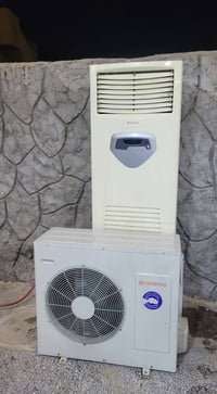 سبلت جنرال الاصلي ٣ طن شغال وكامل غازه مقفول غراضه كاملة تبريده ثلج تد...