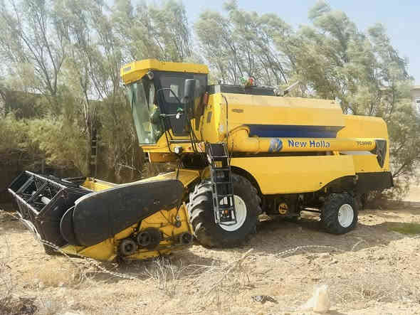 سلام عليكم 
حاصوده 2010رقم اربيل 
مكان واسط النعمانيه ***********
