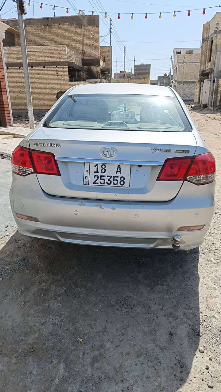 السلام عليكم سياره فولكس للبيع رقم بابل سياره بسمي مشروع وطني مكان بغداد الشعب السعر ٤٦
هاتف *********** واتساب
