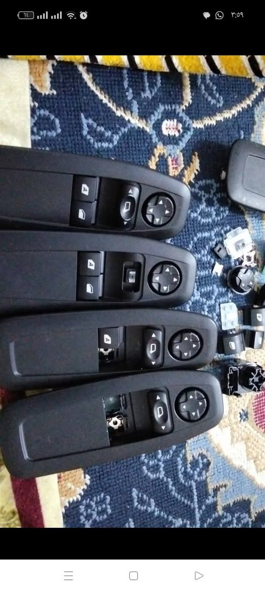 تحكم جام جديد بس سوء خزن
اريل بيجو سن داخلي


**إذا كنت صاحب هذا الإعلان وتريد حذفه لأي سبب، رجاءا أرسل رسالة إلى الدعم الفني**