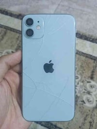 ايفون ١١ ذاكره 128 مبدل شاشه وبطاريه   ممتازه  كسر ضهر موضح حدامكم سعر...