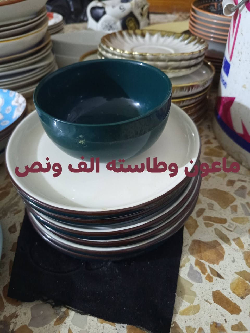 غراض بيت للبيع باسعار مناسبه جداً مكانهن كربلاء حي الغدير للشراي الاتصال عالرقم ***********
