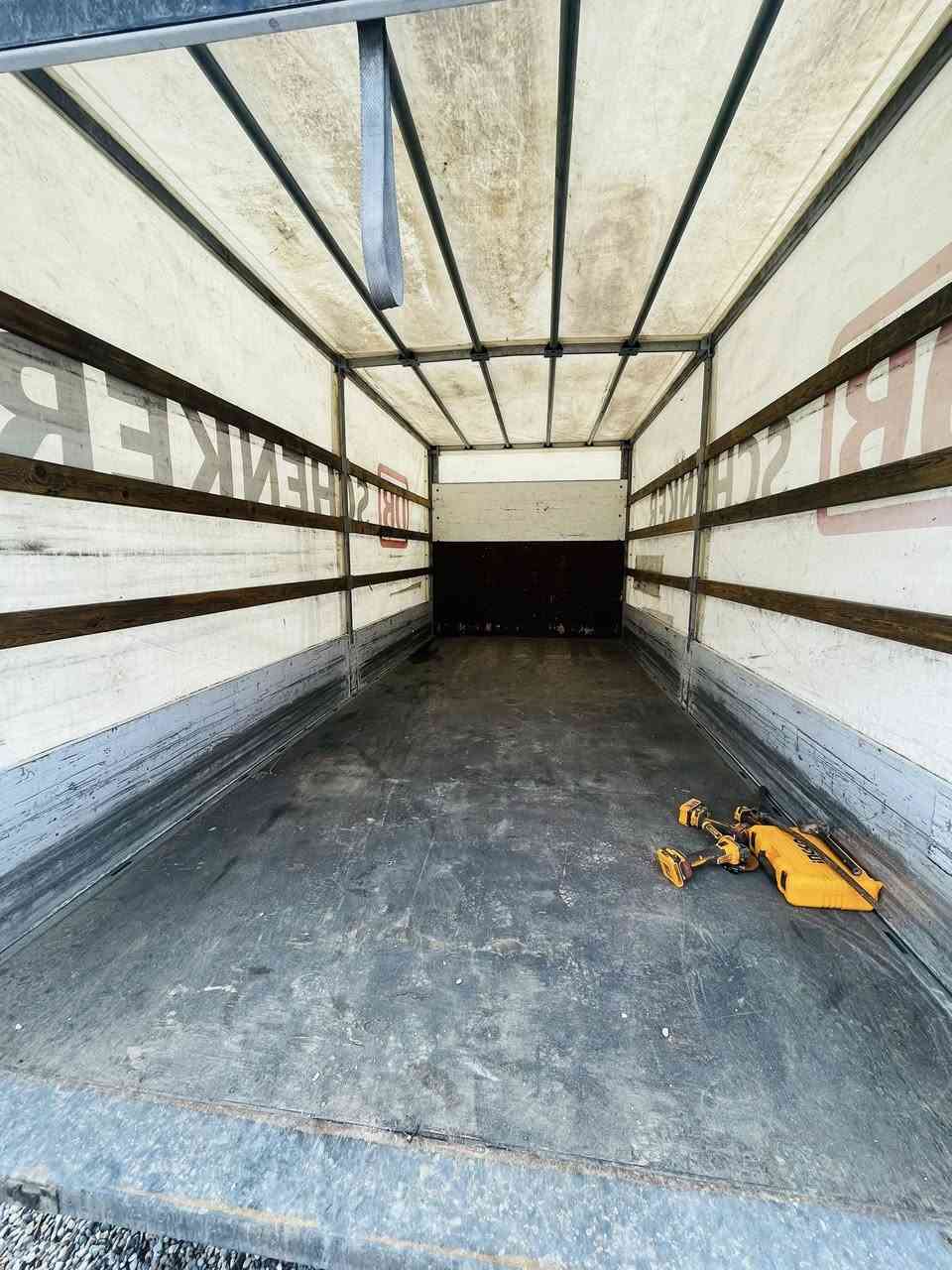 ﷽
بدى للبيع جديده
مال كاتى 2018 طول 6.25
سعر 22 $ بدوون باب . مكان اربيل قشتبه 
*********** - ***********
