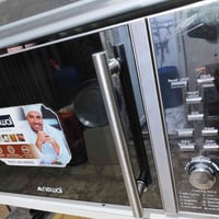 عندي فرن مايكروا ماركه نوال جديد مصار شهر من أخذته ضروف واريد ابيعه ال...