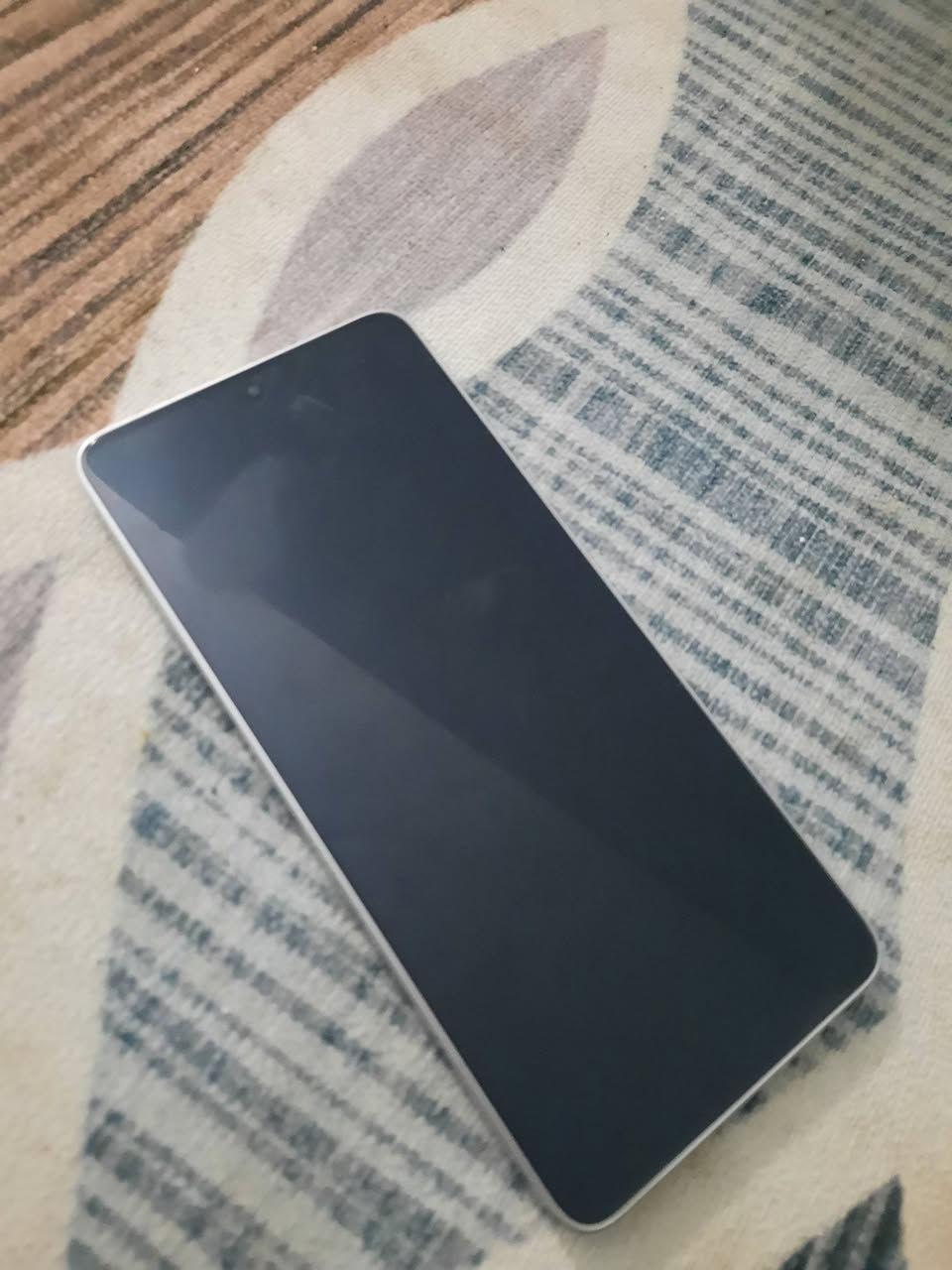 استعمال قليل Poco x6 pro
370 وبي مجال حك الجية مكاني حولي عمود رقم واحد خلف الملعب


**إذا كنت صاحب هذا الإعلان وتريد حذفه لأي سبب، رجاءا أرسل رسالة إلى الدعم الفني**