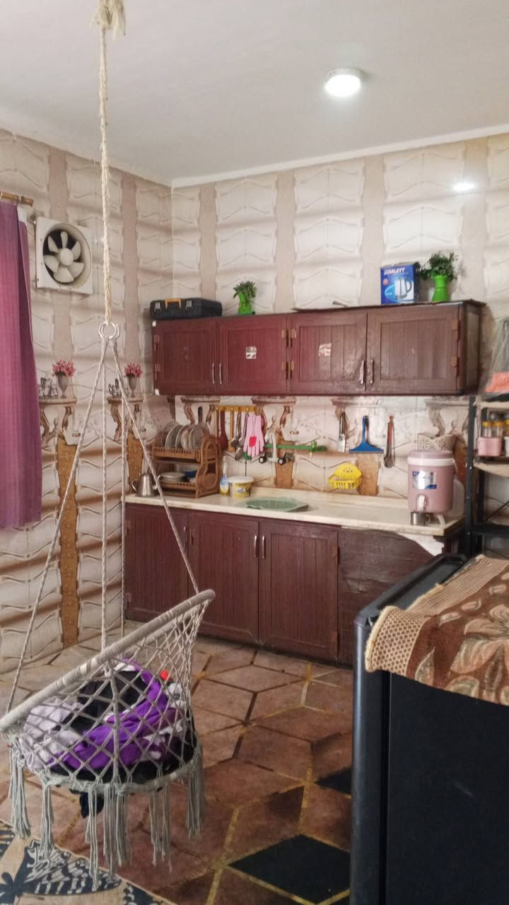 بيت زاعي وره البدعه ميت متر واجه 5 ونزال 20 للاستفسار ***********
