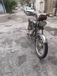 دراجه ايراني نضيفة دراجه شغاله صفاحيات وشوي ترتيب كهربائيات السعر 325 ...