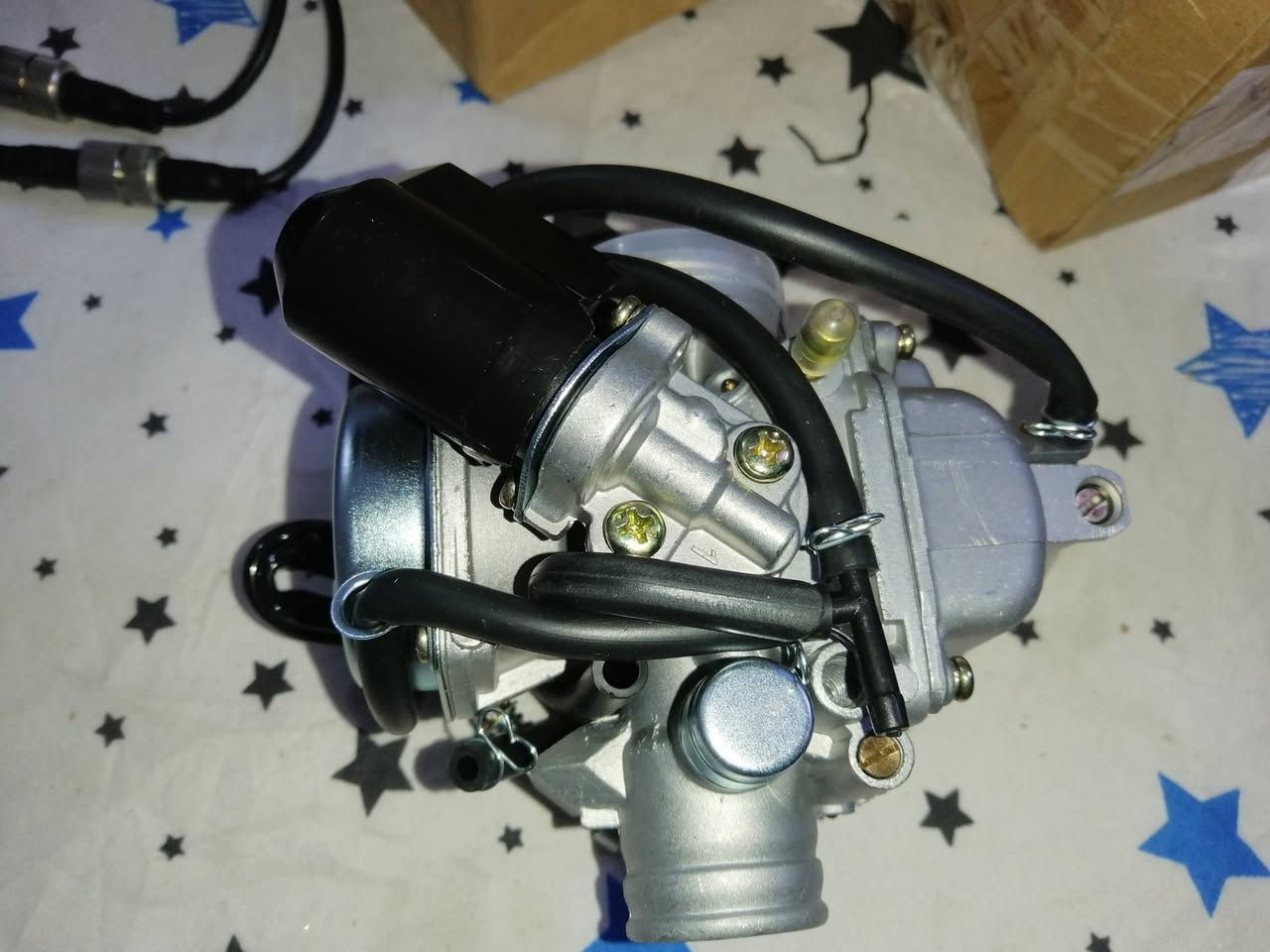 كابريتركامله هيه والسكليتر والثانيه  هنه وغراضهن الاتصال ع رقم ***********
