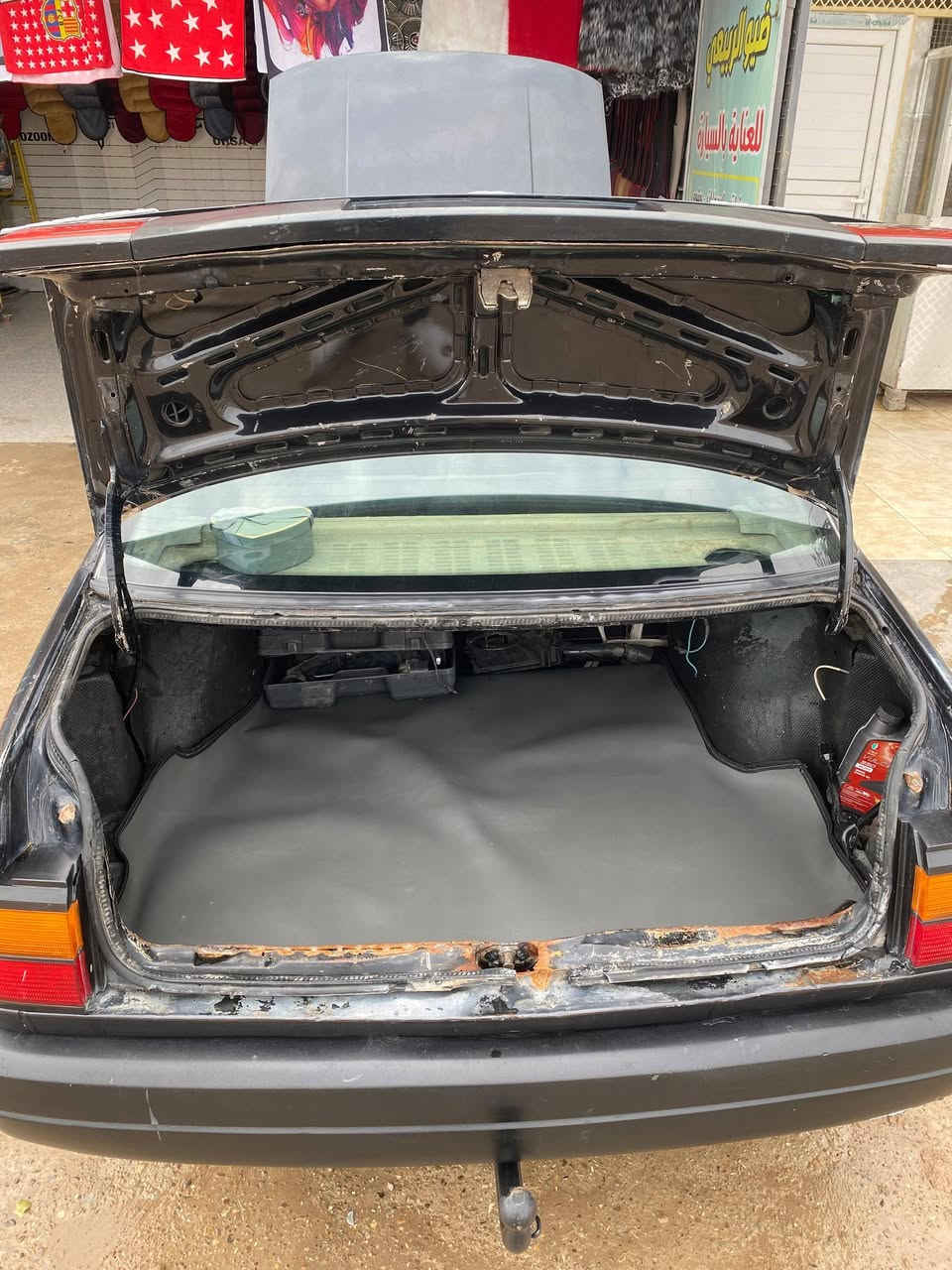 السلام عليكم سياره  باسات موديل 1992 رقم كركوك رايده 25 ورقه قفل صاحب الوكاله في الدوز  ولاستفسار ***********
