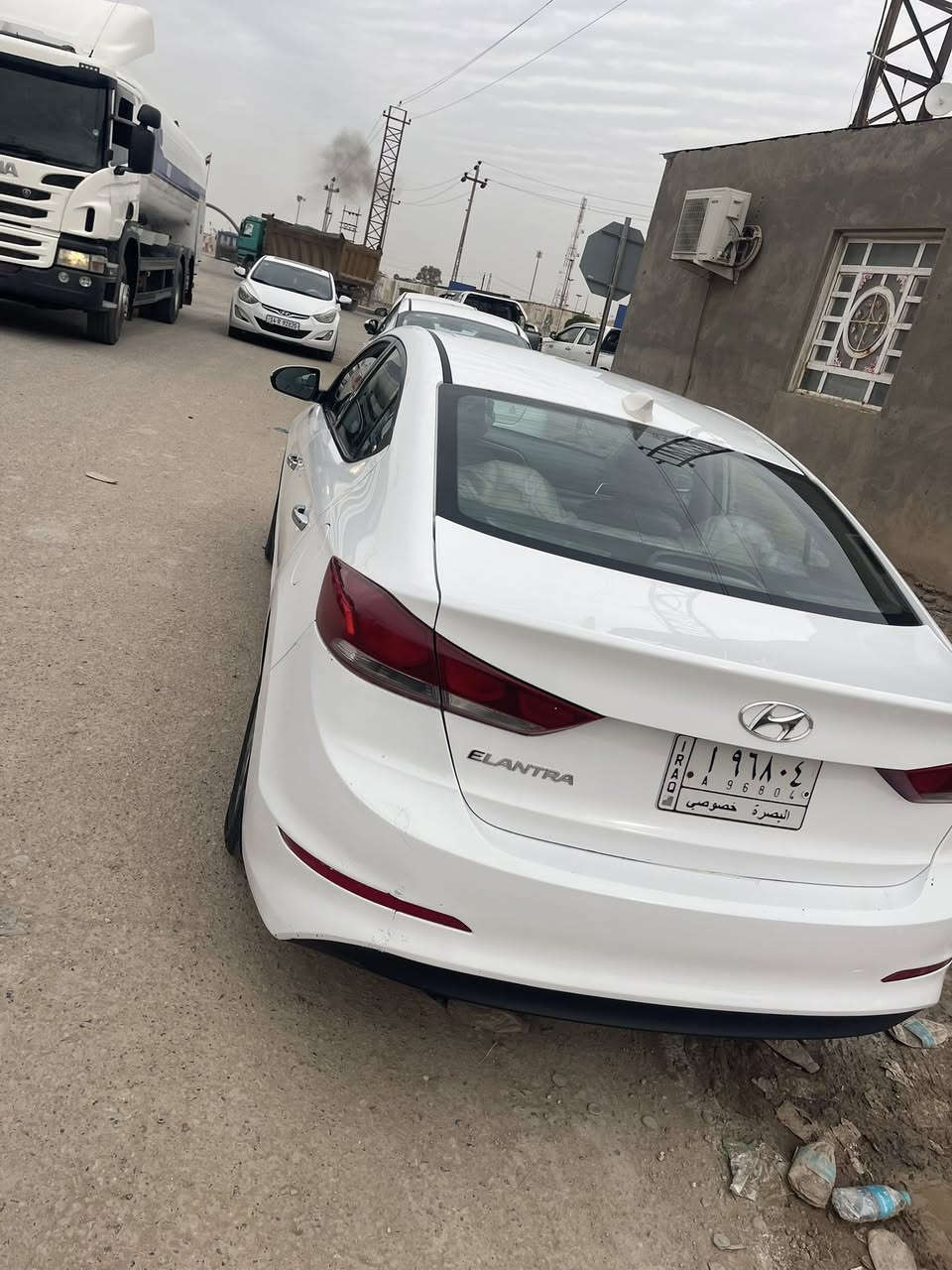 انتره موديل 2017خليجي كفاله من الضربه وصبق بيها بارد بدوسه وبدار الخلفي بعدهن ما مصلحات سعرها 135 بيها  مجال شي غليل ***********
