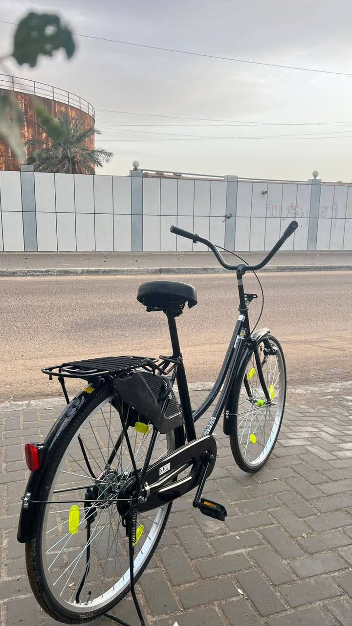 بايسكل سياحي حجم 26 بالة موديل 2021 شركة كلوف مختم من طول لطول مكاني البصرة الجبيلة كلشي ويا مصلح ما طاب بريك كدام كلشي البايسكل بي اقل ال 5 زلغات خفيفات السعر خاص واتساب ***********
