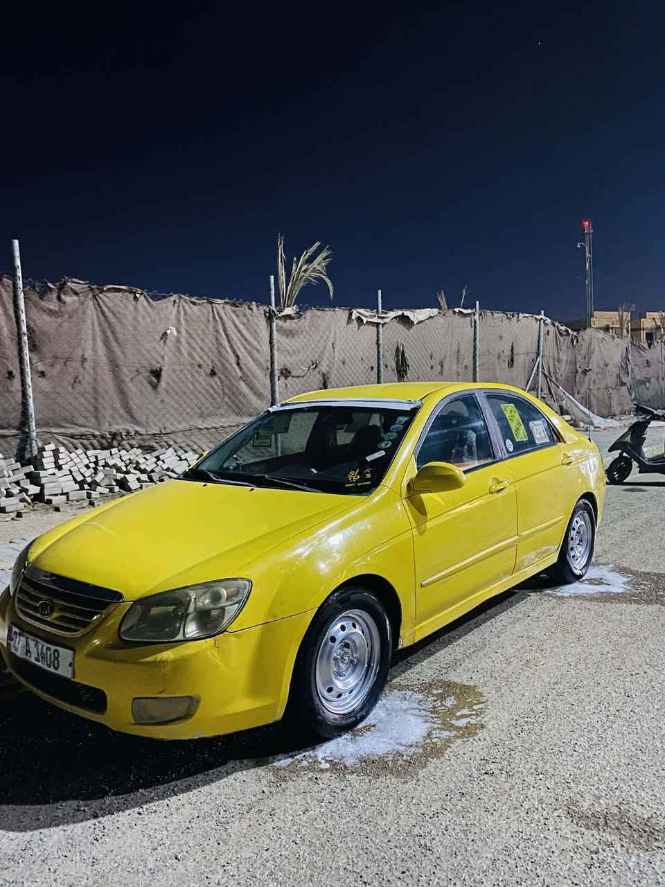 السلام عليكم ورحمة الله وبركاته اخوان سياره
رقم ذيقار انكليزي مداور ثاني يوم 
اسبكتره موديل ٢٠٠٧ امريكي 
السياره حيل جديد 
السياره بيه تبديل جاملغ الامامي وباب فقط بدون عابر 
السياره جاهزه من كلشي كير تبريد المحرك حداديه مكفول محرك ٢٠٠٠ دوش 
جاهزه من اي نقص 
الاستفسار اكثر اتصل على الرقم أو على واتساب مكان السياره المثنى السماوة ***********
