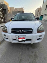 للبيع سيارة هونداي توكسان موديل 2009 خليجي ابيض  سيارة رقم دولي جديد س...