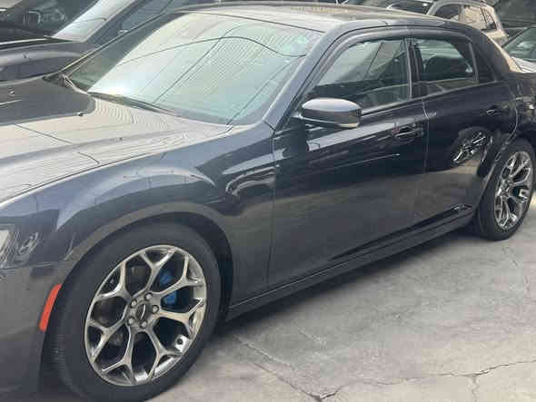 السلام عليكم … 
اوباما (2018)S كلين تايتل مكفوله من الصبغ والتبديل

فول مواصفات السياره رادارات ودمام
بانوراما قطعتين 
بچم عريض 

٦ اسلندر ٣٦٠٠ تو ويل

ويل سبايدر

-كشنات جلد تدفئه 

-تبريد قطعتين 

-شاشه كبيره كار بلي 

-ويل ٢٠ بلادي 

-بصمه ابواب 

-تشغيل عن بعد 

-كير مارس 

-كراسي كهرباء 

كراسي جلد ختم ال(S)

 -شفتات استيرن

-السياره ماشيه ٩٠ mil

السعر 270. بيهة مجال حك الجيه 

شراي اعيوني الك خابرني او تدلل

***********

مكاني بغداد الشعب
