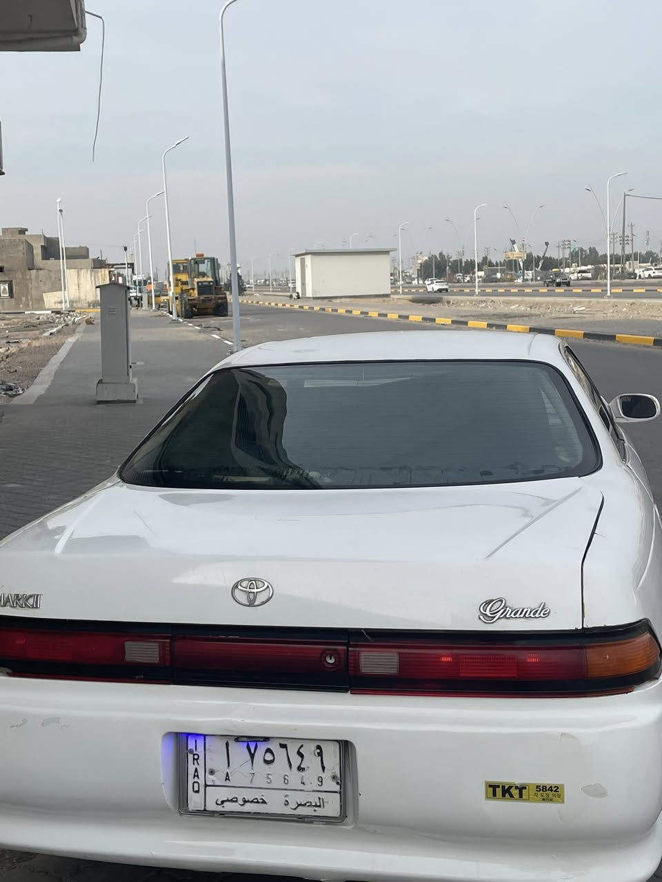 سلام عليكم مارك مكفوله من الكص والنغل جثه رقم بصره سنويه مجدده 27 مكينه وكير ونجي تخم تاير تبريد ثلج سعر 53 وبيها مجال قليل *********** العنوان البصره الزبير حي الصحفين
