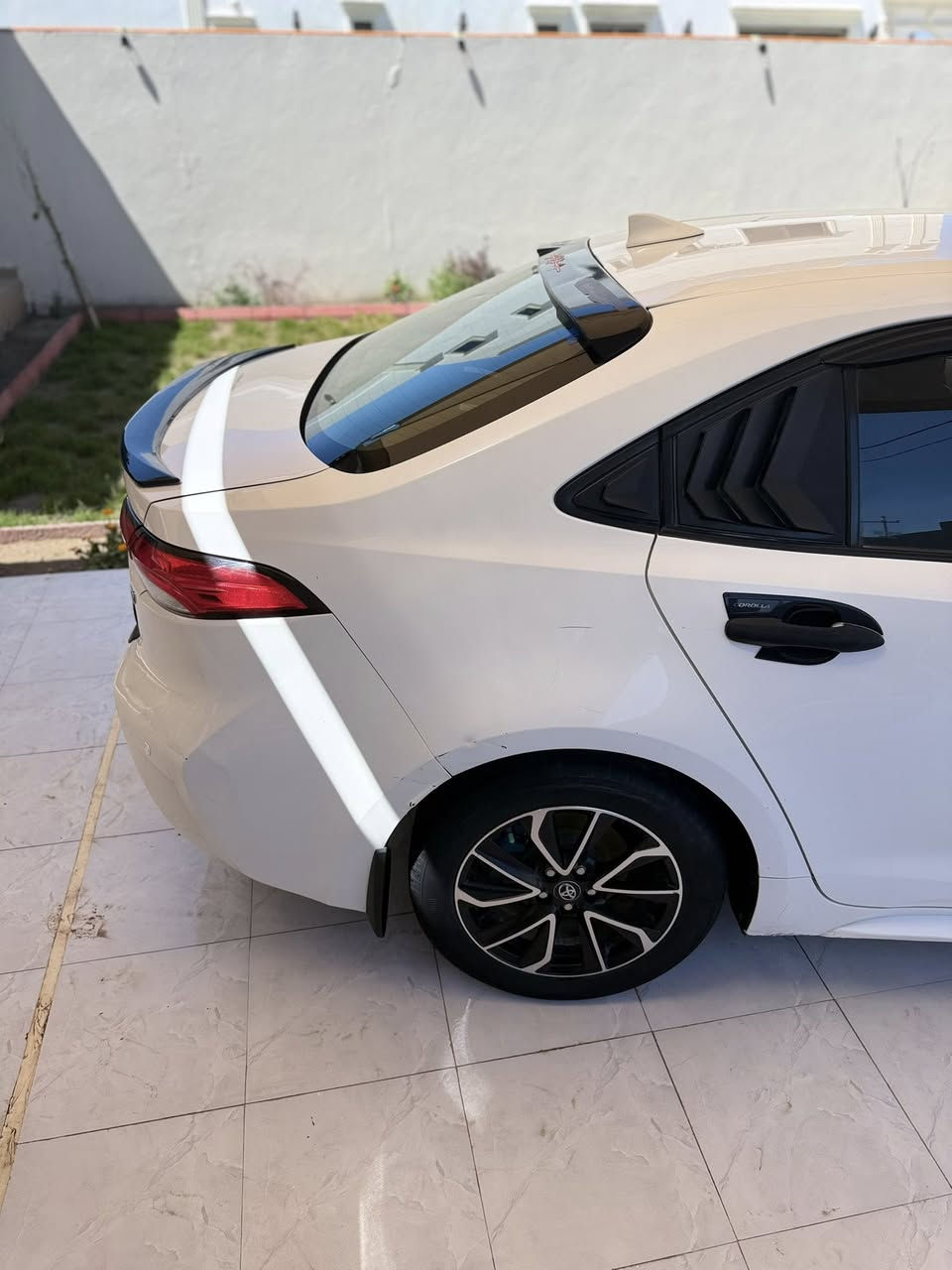 السلام عليكم كورلا موديل ٢٠٢٠اصل وارد امريكي كلين مكفوله من الضربه والصبغ هايبرد ماشيه ١٤٠الف رقم بغداد انكليزي باسم صديقي تحويل مباشر سياره مال بيت جاهزه من كلشي مكاني ديوانيه المركز بيع مستعجل ١٢٨اعتذر عن المراوس ت***********
