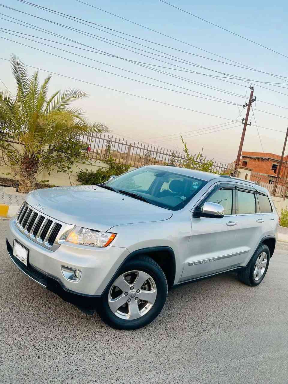 السلام عليكم…..
للبيع بسعر جداً 137$نقد..اعتذر عن الاقساط والوعده
جيب لاريدو 2011 امريكي لون سلفر رصاصي 
محرك 6 سلندر 3600 مكفوول
كير اتوماتيك مكفول
مواصفاتها معروفه….
داخل لونين صحراوي 
صاج ملكي
شاشه ايباد وكامره دواره
تحكم ستيرن فوول
كروس سرعه 
بلوجكترات 
قطعتين تبريد مركزي
ويل كب بلادي 18 وتخم تاير 

سياره جاهزه من كلشي ربع دينار متحتاج 
مسويلها ادامه كامله …
محرك/كير/صدر/كهربائيات/دواخل كلها توب

🔺السياره بيها صبغ جاملغ امامي فقطاثر شخط بدون حادث بدون بارد بدون تبديل بدون شخوط شرط الفحص وسونار 

رقم صلاح الدين الماني مشروع وطني /سنويه جديده/تحويل ثاني يوم
السعر 137$..مكان السياره تكريت 
للاستفسار رقمي….
***********
‏‪***********‬‏
