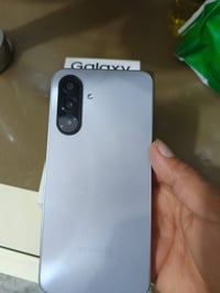 سامسونك مستخدم قليل عنواني بغداد سعرة 250وبي مجال 07728020306