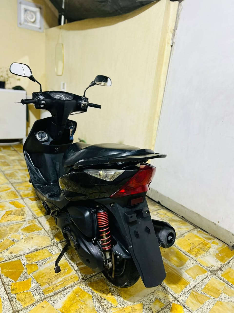 سلام عليكم
ماكس ثعلب ١٤٠رمبه مكفوله كفاله عامه دراجه خير من الله مكينه ما مفتوحه برغي ما مفتوح بيهه قبل ٤ اشهر نازله من الرمبه ودراجه جديده كلش وشلعه ومعدل فول وبيه كڤرات تجاريه وبيه كڤرات رمبه ثنينهن موجودات اشاير زنون لايت زنون وشمعه ضبابيه السعر 750 وبيهه مجال قليل *********** واتساب فقط
