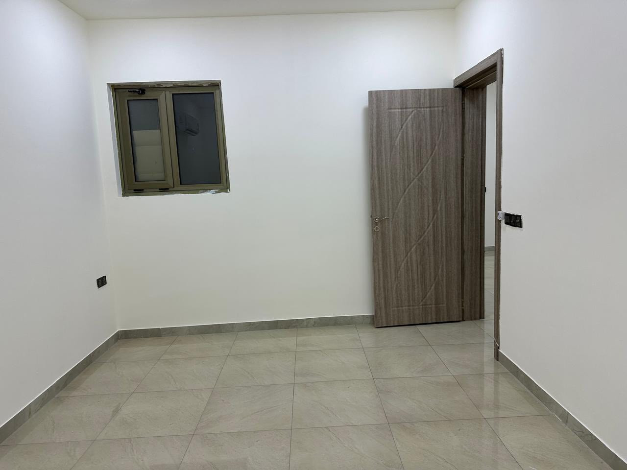 💎 للأيجار في السيدية 💎
منشور رقم((451))
مشتمل 150متر💒 طابق اول معزول عزل تام 

يحتوي // غرفتين وصاله و خدمات

الموقع 📌السيدية مربع ال400 قرب جسر الجادرية
للأستفسار📞
***********
📍مكتب المتحدة للاستثمار العقاري 📍
موقع المكتب📍: الضباط قرب مجمع السفير
