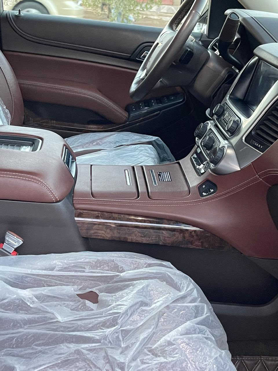 السلام عليكم تاهو خليجيه وكالة المنصور موديل 2020مواصفات ابريمير مكفوله كفاله عامه ماشيه 140 كم السعر 410 مكان السياره ذي قار قضاءالشطره ***********
