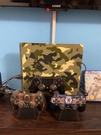 بلي 4 مستعمل نضيف ما مفتوح شغال ١٠٠٪؜ (( ما مهكر)) ذاكره((واحد تيره)) ...