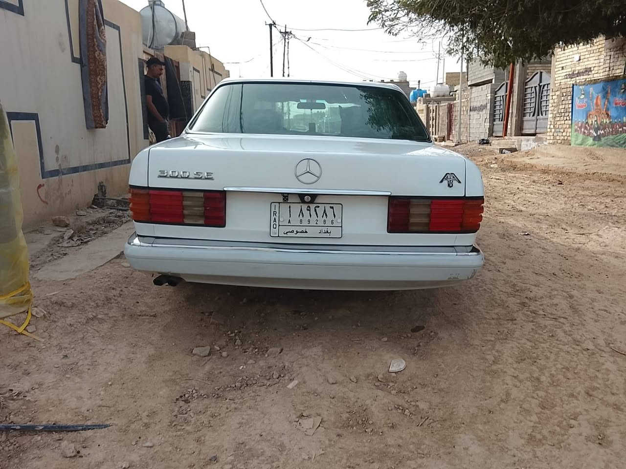 السلام عليكم ورحمه الله وبركاته
مارسيدس رئاسي موديل 86 SE300

مكينه جديده و  تخم تاير تبريد شغال السعر 75 و بيها مجال قليل 

***********
