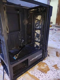 كيس للبيع مع اربع مراوح CASE rgb 4fan T250 ABKOAVCORE سعر. 70الف بيه م...