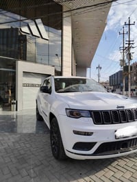 جيب إس وكاله هارلم تحت الضمان سعر 43$ كفاله عامه  ماشيه 16 ألف كيلو فق...