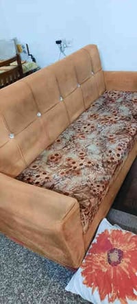 تخم قنفات عدد 4 وطبلة سعر 250شراي يتصل مكاني بغداد الصليخ 07722539584