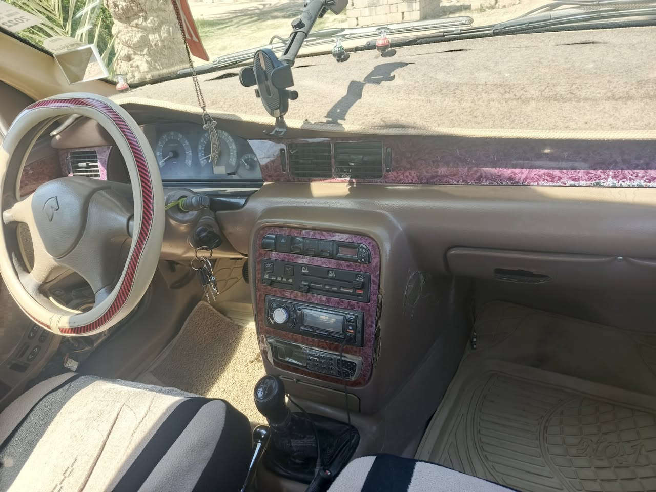 سلام عليكم سمند موديل 11 مكينا بيه ضعف مصفره هيه ومرور  مداور ثاني يوم سعر 25 وبيه  مجال عنواني بابل رقم ***********
