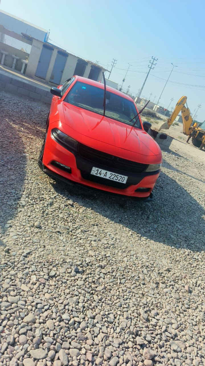 سلام عليكم جارجر 2023اصل حادث جاملغ وبنيد ماشيه70الف فقط سعر 250عنوان البصرة قضاء الهوير رقم الهاتف ***********
